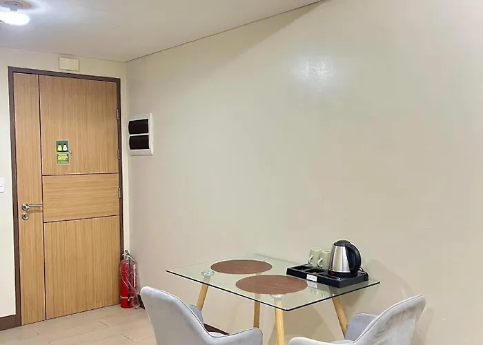 Apartahotel Condotel - Across Naia T3 Airport With Wifi *